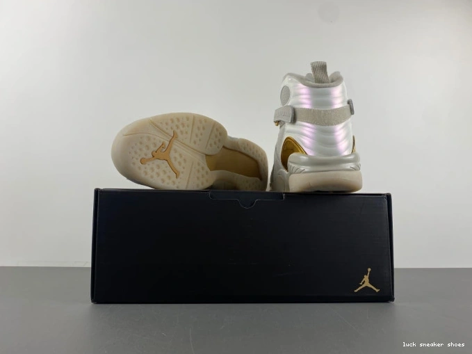 Cheap LUCY Champagne Retro 832821-030 8 Jordan 0721